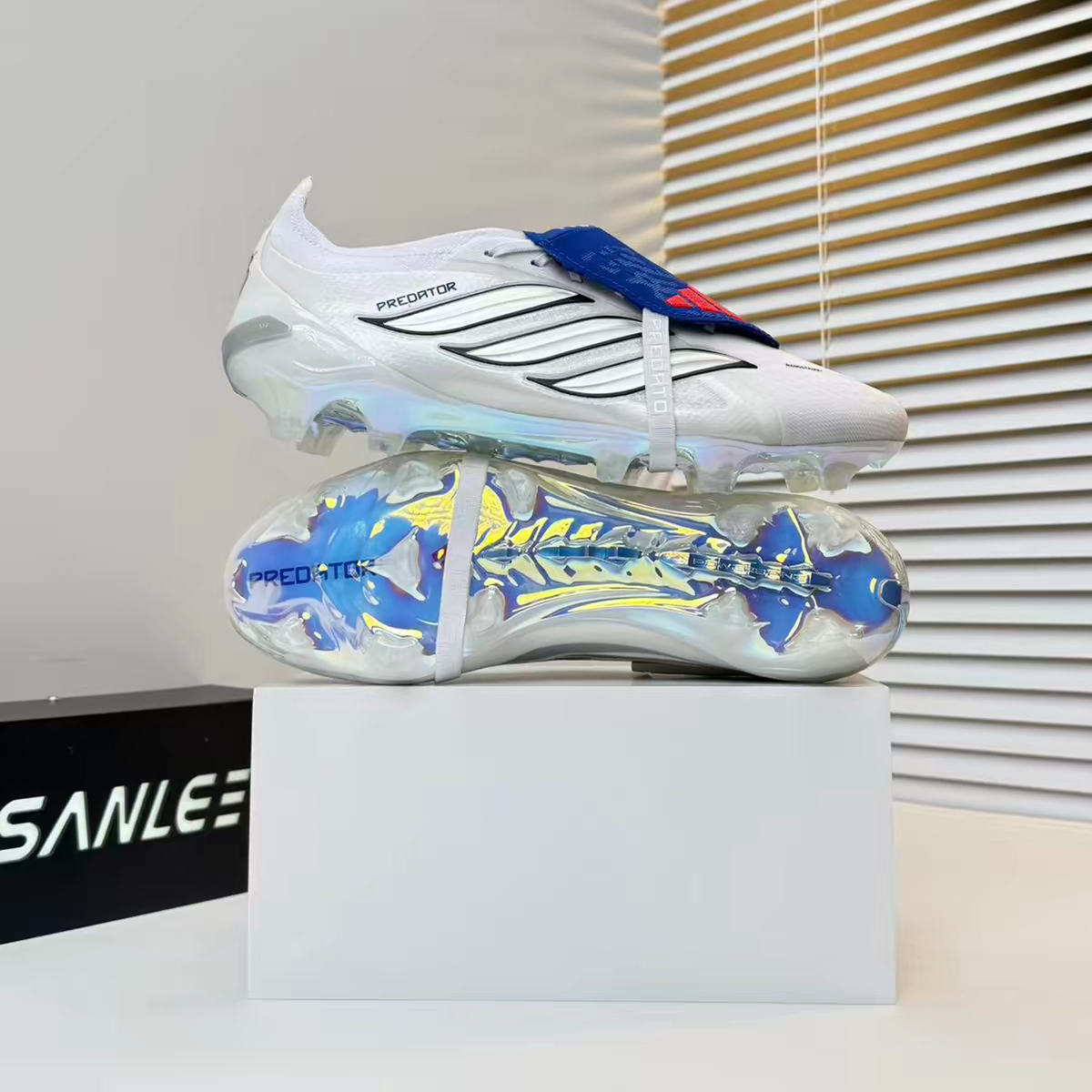 猎鹰26+超顶长钉fg足球鞋大鞋舌f50+男女成人学生碎钉tf训练比赛