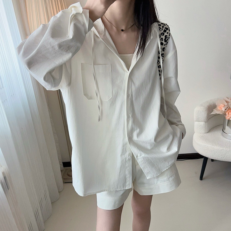 白色中长款纯棉连帽休闲衬衫