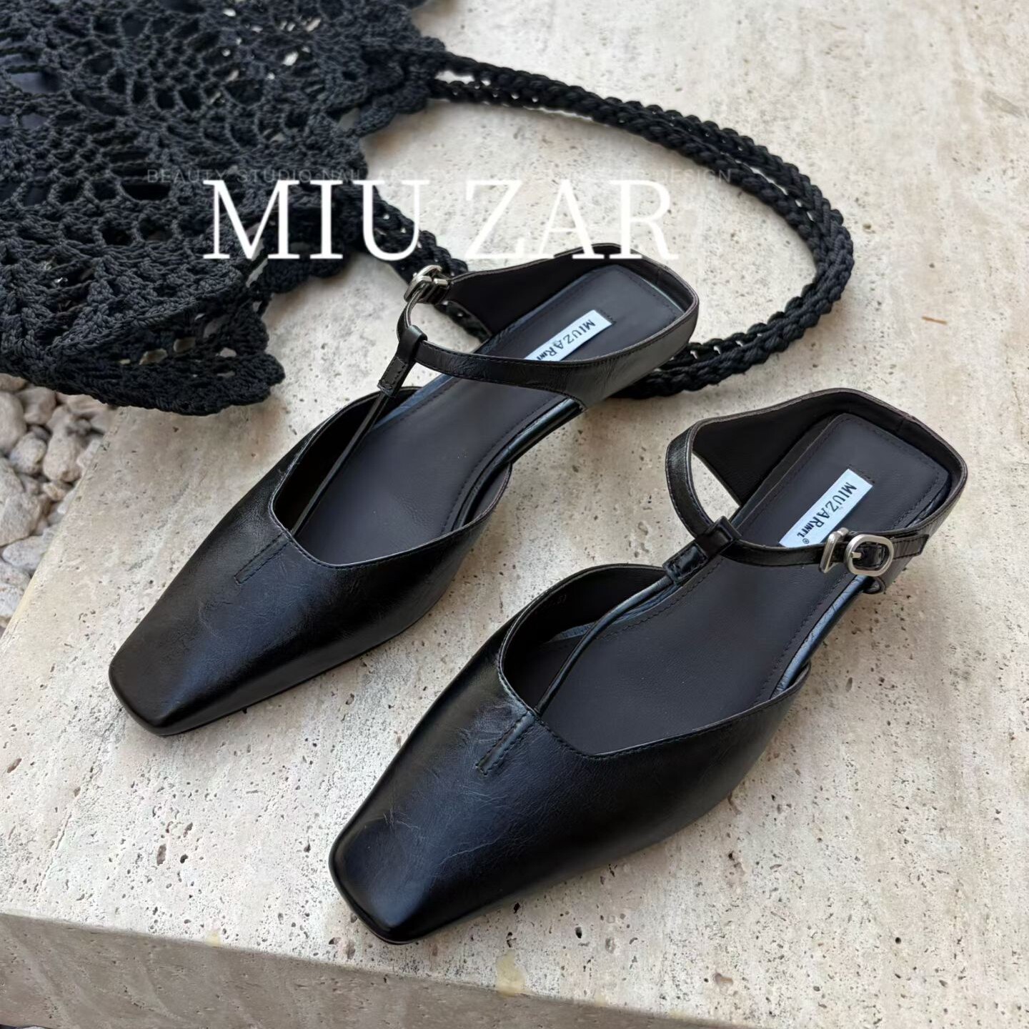 妙莎MIUZAR欧货女鞋2026早春新款牛皮方头浅口T型带中跟包头拖鞋