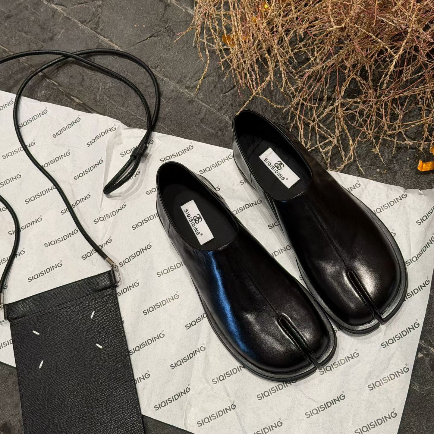 斯淇斯丁欧货女鞋2026早春新款牛皮圆头分趾一脚蹬英伦平底乐福鞋,女鞋,乐福鞋（豆豆鞋）,淘宝优惠券,粉丝福利购,淘宝优惠卷