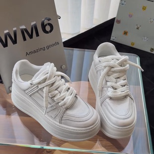 WM6欧货女鞋2026年早春新款擦旧牛皮圆头系带松糕厚底百搭休闲鞋