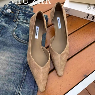 妙莎MIUZAR欧货女鞋2026年早春新款羊猄皮小方头浅口侧空中跟单鞋