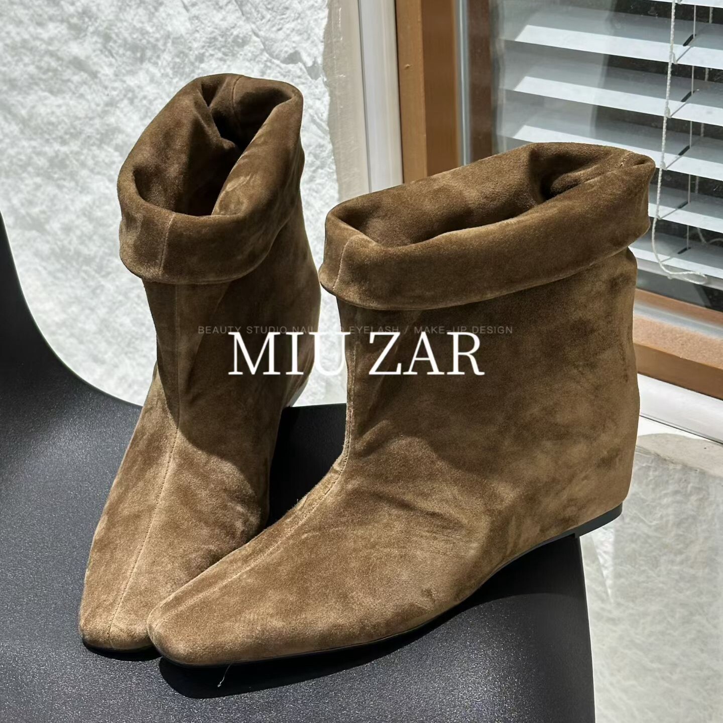 妙莎MIUZAR牛猄皮内增高短靴