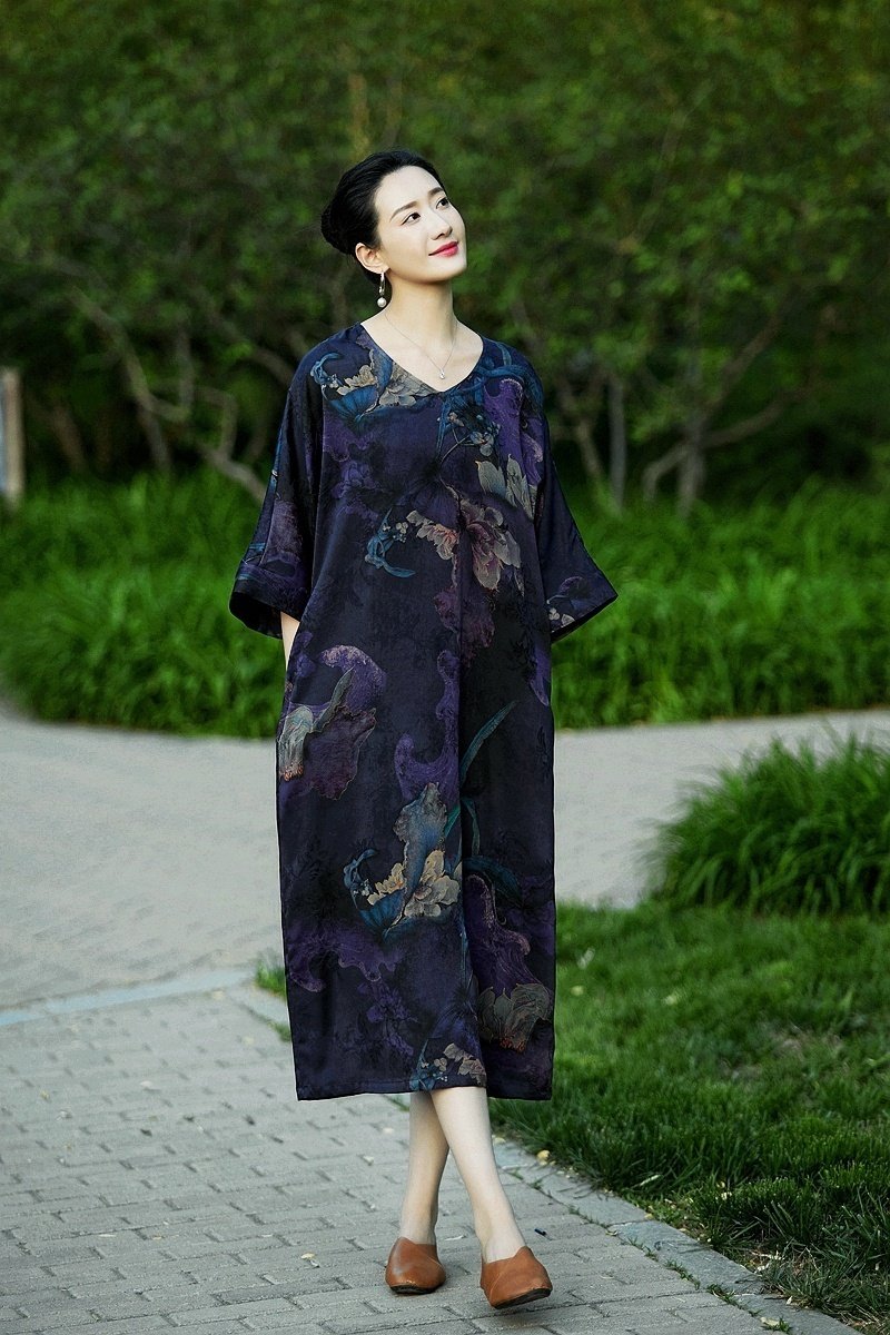 宽松香云纱提花蝙蝠袖