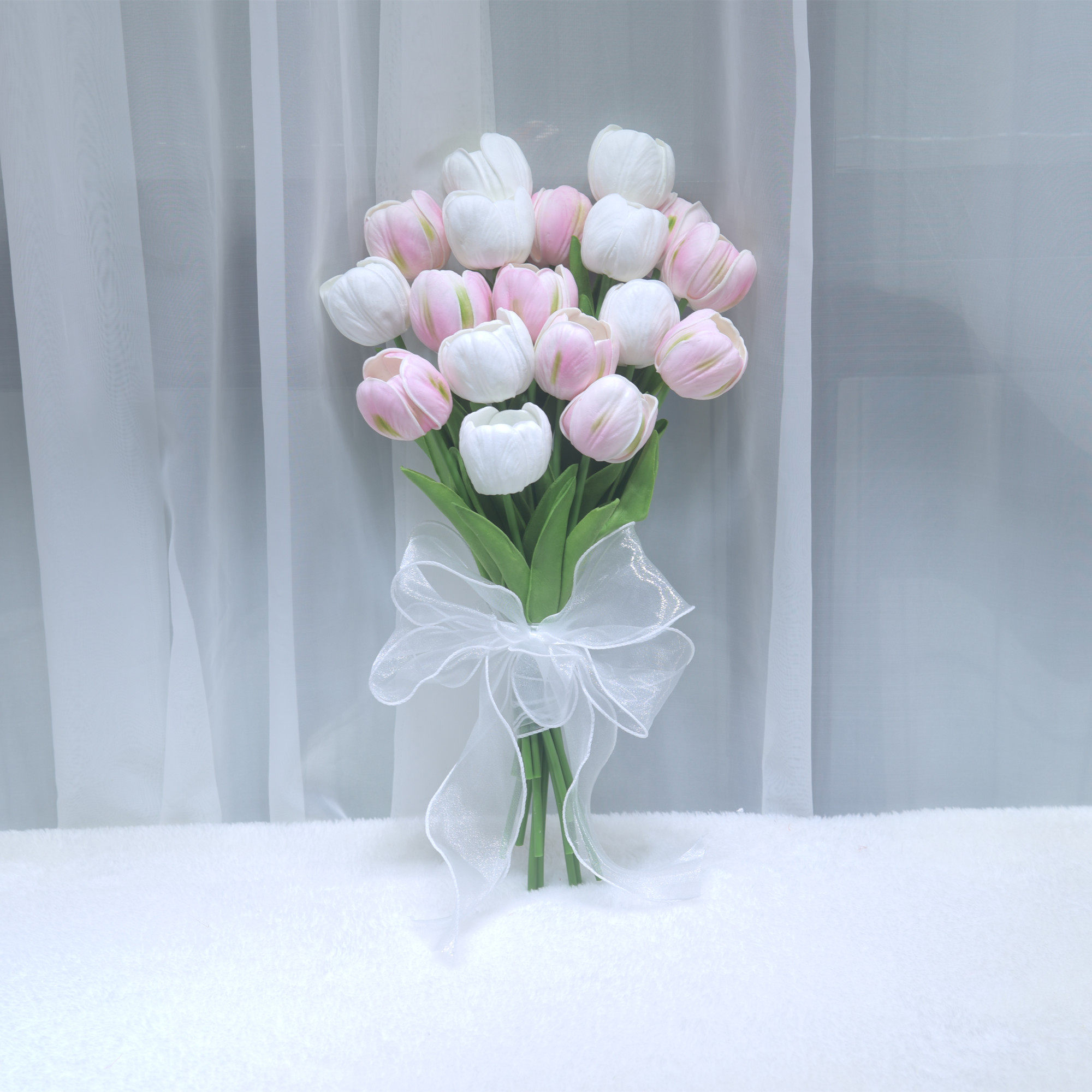 领证手捧花手感郁金香新娘结婚仿真花假花韩式婚礼影楼摄影道具