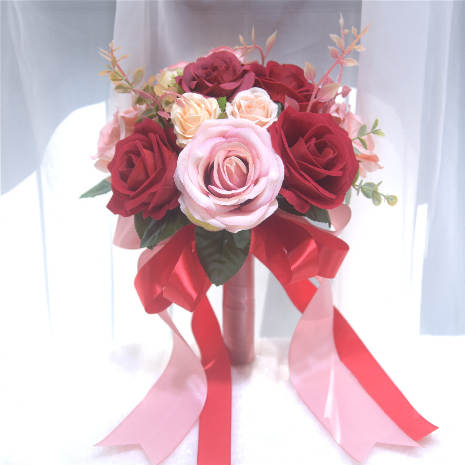 新娘手捧花新中式仿真玫瑰花束红粉色系婚庆用品拍照道具丝带装饰