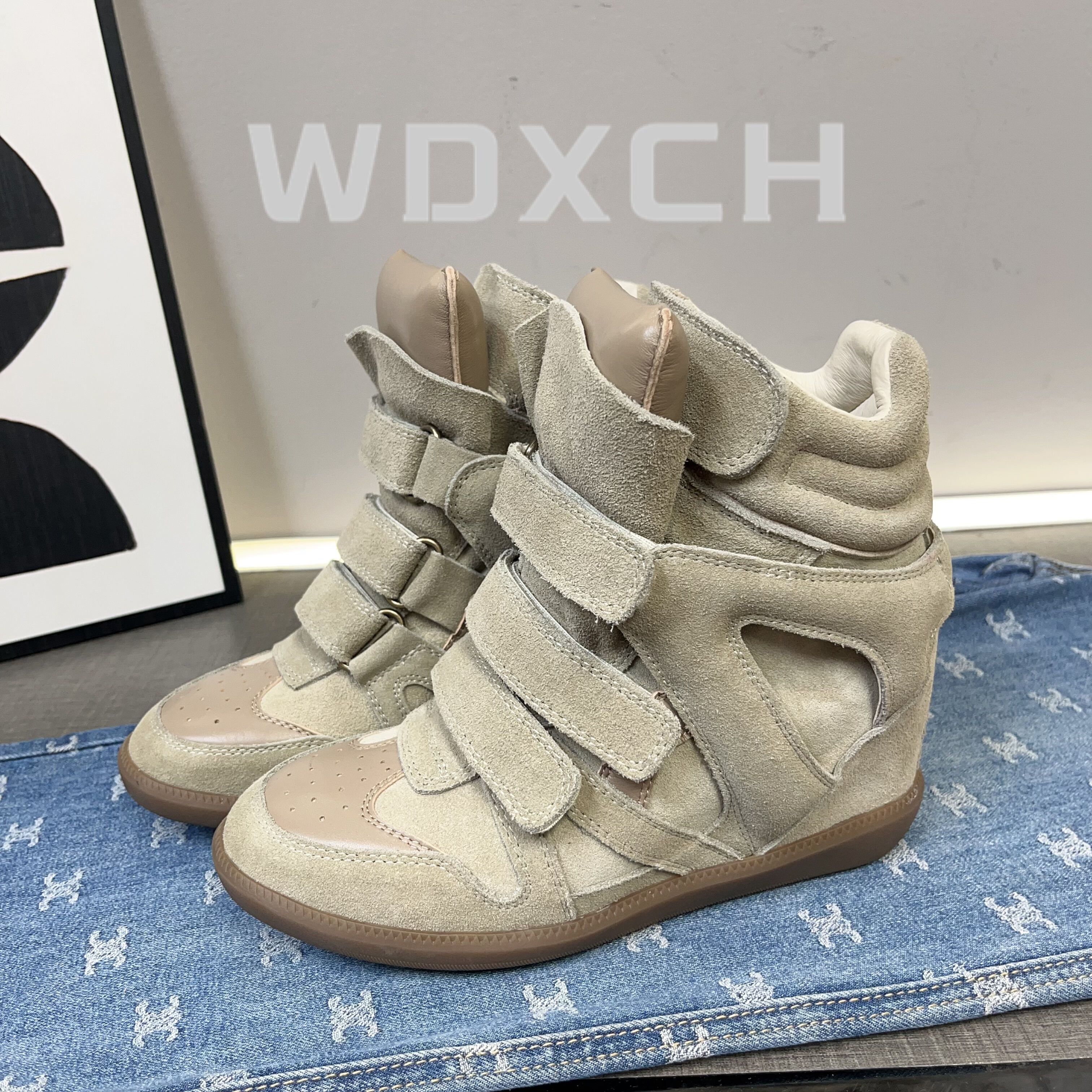 小个子隐形8cm内增高女鞋坡跟运动复古休闲魔术贴拼色高帮鞋潮