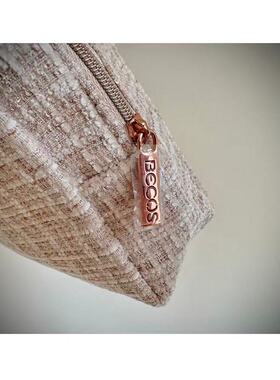 68包邮｜特！温柔豆沙色特殊毛绒手感立体玫瑰金化妆收纳包