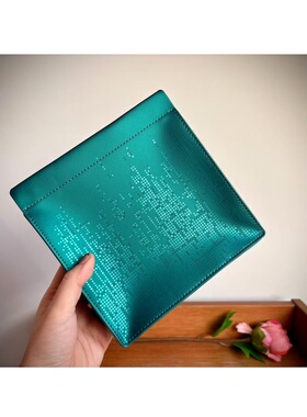 68包邮｜抄底清！大牌高品优雅复古绿哑光雾面弹片收纳化妆包