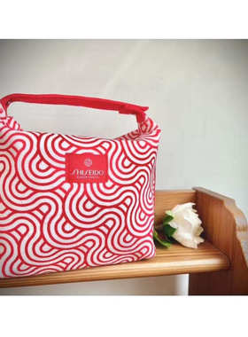 68包邮｜日本品牌红白云纹毛绒多功能两用变型化妆收纳手提包