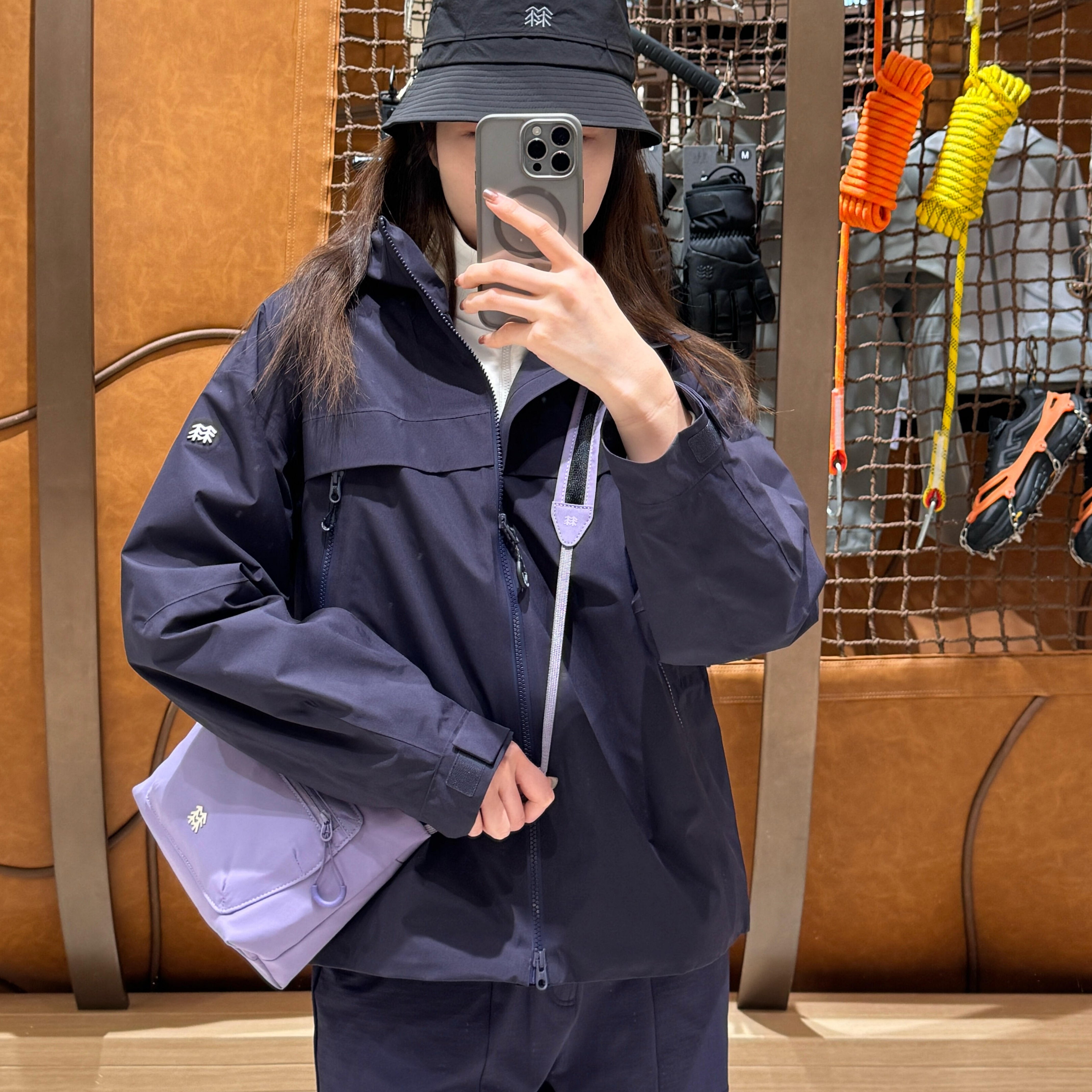 GLADEWHISPERGTX2L登山外套