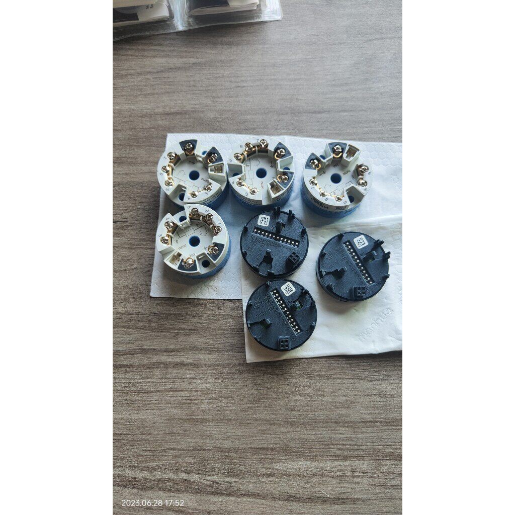 E+H 温度变送器TMT82,传感器