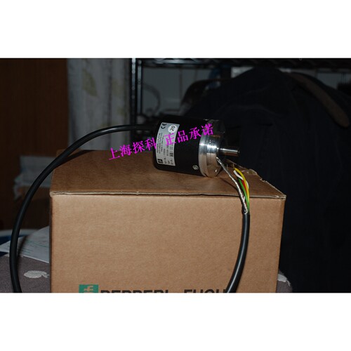 RV150N-09BKOA3TN 01000，RV150N-09BK0A3TN 01000编码器全新正品