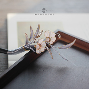 森森的簪丨湘妃 原创非遗绒花檀木盘发簪 竹叶新中式古风流苏礼物