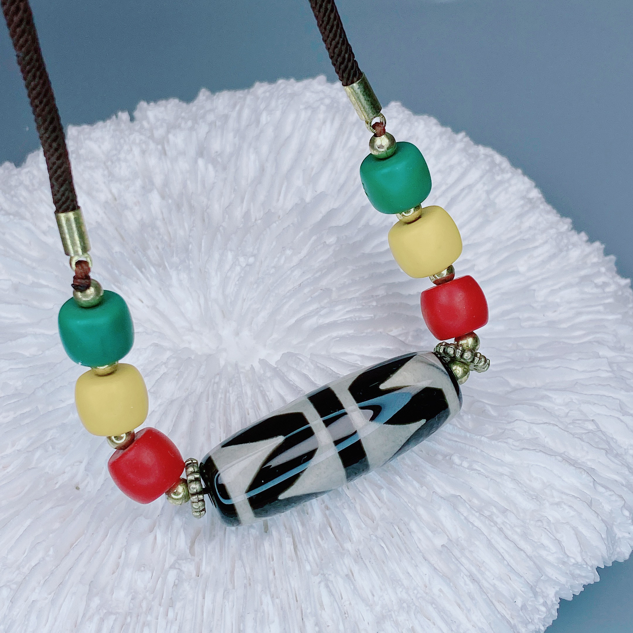 天然玛瑙藏式玉石项坠虎牙玉珠颈饰吊坠锁骨项链 多样性发货,珠宝/钻石/翡翠,颈饰,淘宝优惠券,粉丝福利购,淘宝优惠卷