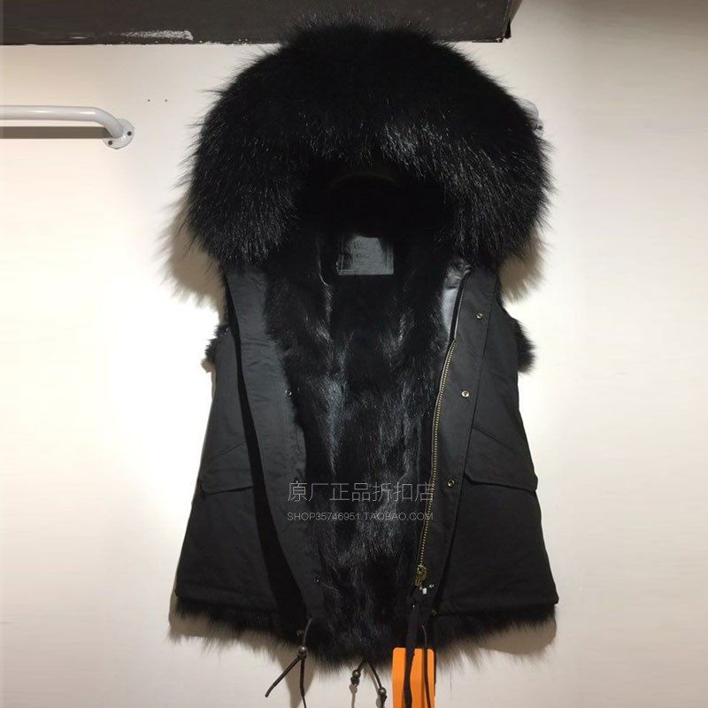 潮牌冬新品狐狸毛马甲女短款百搭坎肩连帽马夹黑色显瘦大毛领可拆