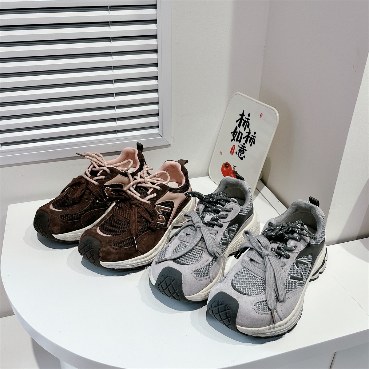 真皮牛皮!撤柜断码清仓女运动鞋老爹鞋休闲鞋厚底轻便TF2501-1