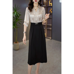 高档五分袖连衣裙女2026年春夏新款轻奢高级感妈妈显瘦假两件裙子