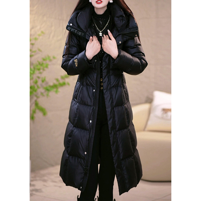 长款气质女士连帽羽绒服