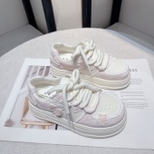 轻便运动鞋 卡通厚底小白鞋 时尚 百搭学生休闲板鞋 女2026年春季 新款