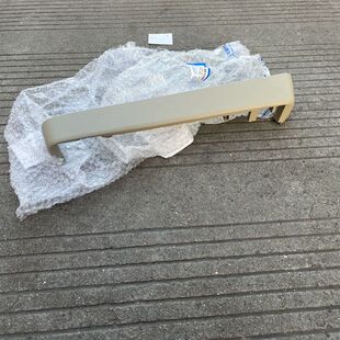 适用别克新GL8S座椅饰板25S中排座椅轨道滑道饰盖652T座椅下护板