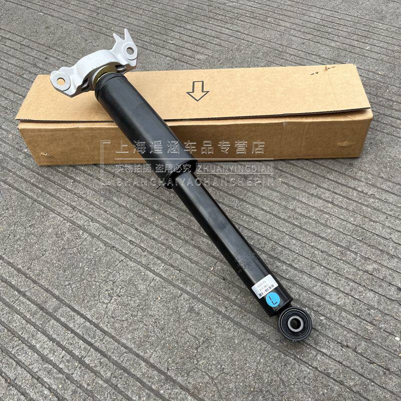 新君威新君越迈锐宝昂科威前悬挂