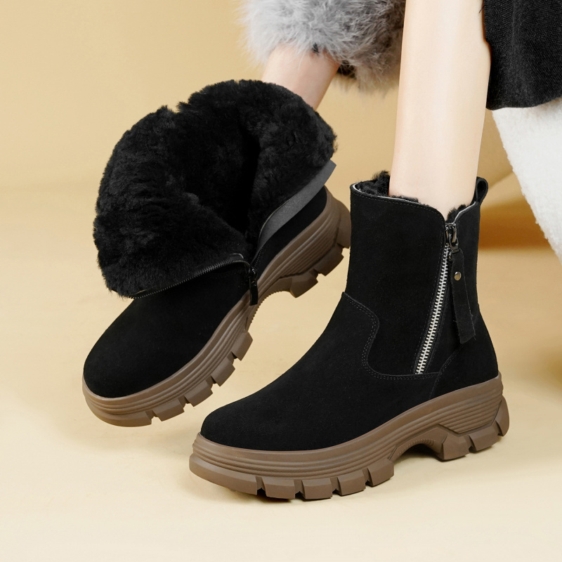 大码妈妈雪地靴41-43 东北大棉鞋加厚加绒真皮皮毛一体女靴冬厚底