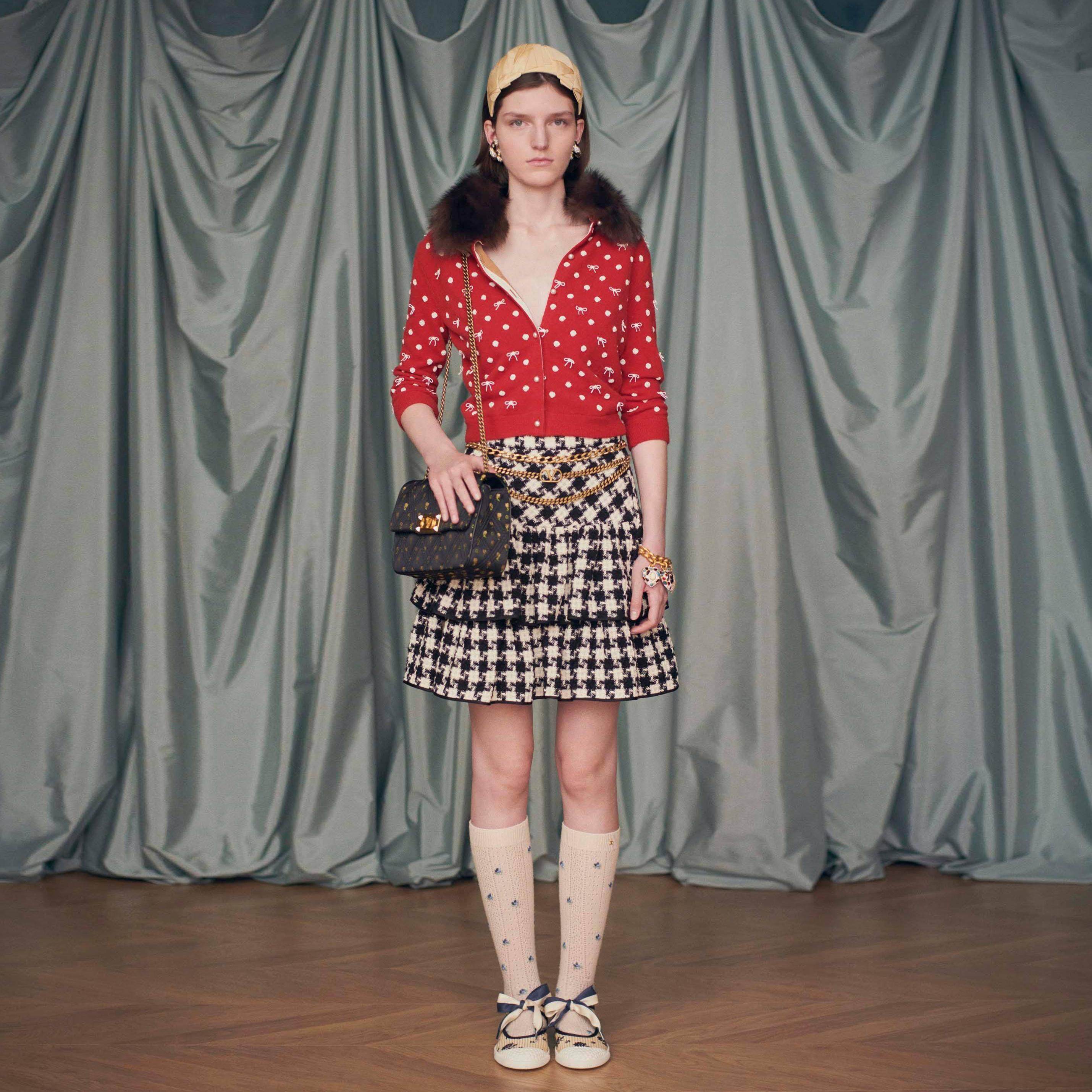 C5罗马高定25早春新款复古浪漫立体蛋糕裙摆千鸟格羊毛粗花呢半裙,女装/女士精品,半身裙,淘宝优惠券,粉丝福利购,淘宝优惠卷