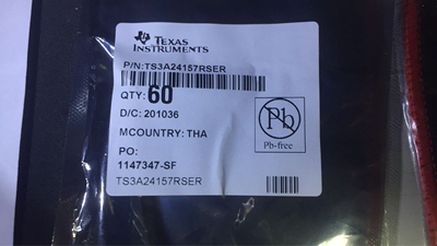 TS3A24157RSER 0.65Ω 双路 SPDT 模拟开关双通道 2:1复解复用器