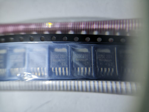 PQ025EZ01Z PQ025EZ01ZPH 025EZ01 2.5 V SC63 全新原装现货