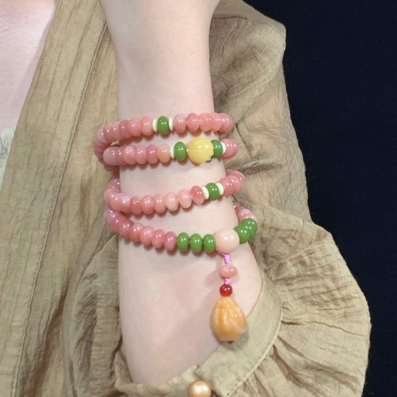 荷塘月色胭脂粉白玉菩提手串算盘手持脖挂佛珠菩提根多圈佛手吊坠