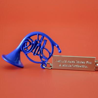 老爸老妈浪漫史周边how i met your mother 蓝号合金钥匙扣挂饰