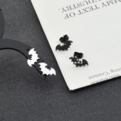 个性 蝙蝠耳钉潮流男士 黑色小耳环百搭耳饰万圣节耳钉潮酷女孩饰品