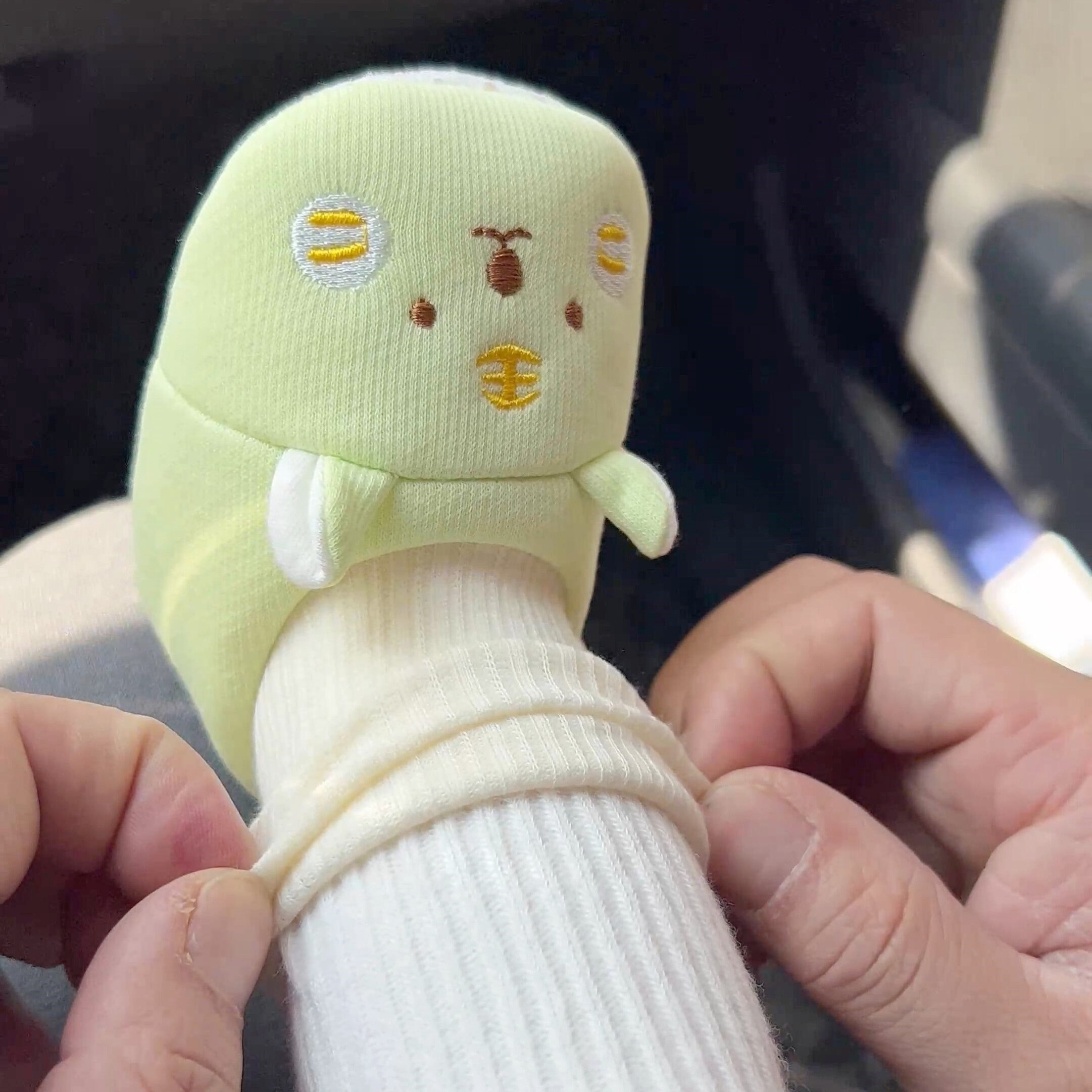 婴儿虎头袜鞋宝宝小月龄外出步前鞋秋冬保暖防滑一阶段地板软底鞋