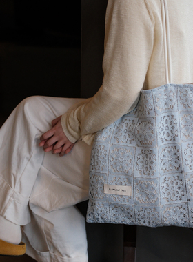 气质法式浅蓝蕾丝女生时尚百搭单肩包帆布包大容量小众包包亮片