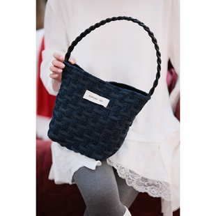 牛仔包时尚 百搭女生水桶包帆布包大容量小众包包单肩包手拎通勤