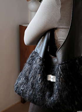 棕色单肩包腋下帆布包hobo大容量斜挎通勤新款包包女款轻奢高级感