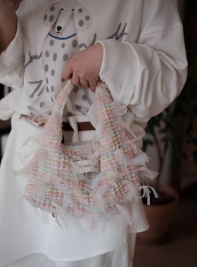 小众时髦hobo水桶包遛弯包手拎饭盒包新款春夏单肩包小包帆布包