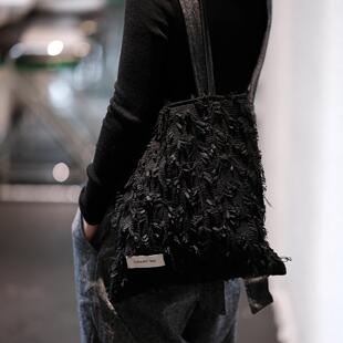 黑色高级感时尚百搭女生单肩包帆布包大容量小众包包通勤托特包