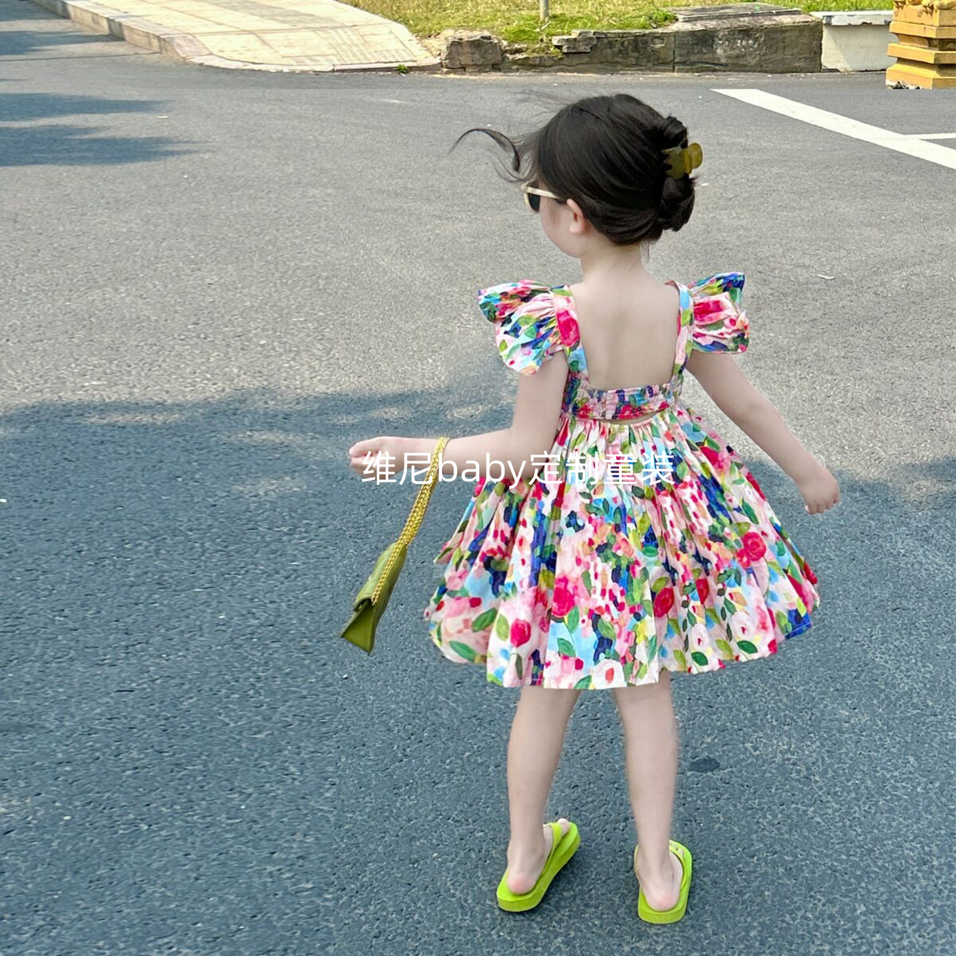 女童连衣裙2024夏季新款儿童洋气碎花吊带裙子宝宝露背公主裙夏装