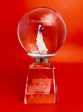 天然辰砂万山朱砂原矿晶体水晶球