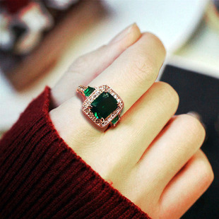 复古绿钻方形祖母绿戒指镀18K金绿宝石宴会礼服饰品女生日礼物
