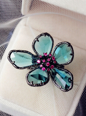 复古高级感彩宝水晶枪黑女中罗盘