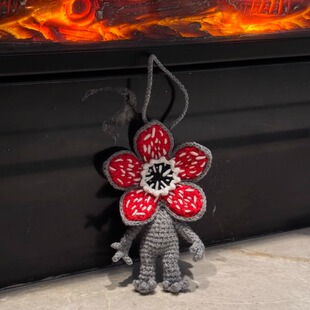 成品怪奇物语周边挂件达达魔王钩织玩偶包包挂件马年情侣挂件车挂