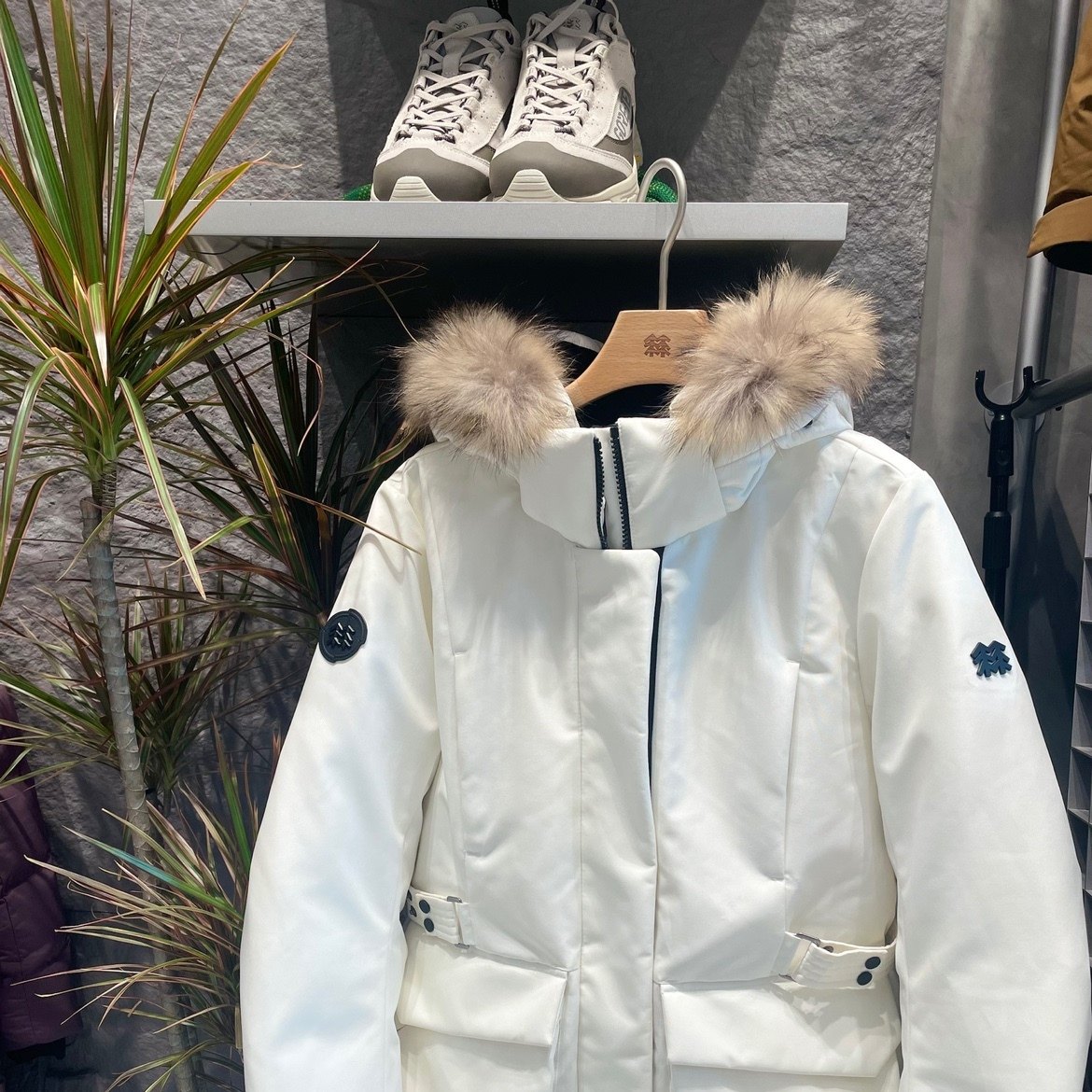 KOLONSPORT可隆23冬专柜正品女鹅绒羽绒服外套LKDJ3WT530 原4300