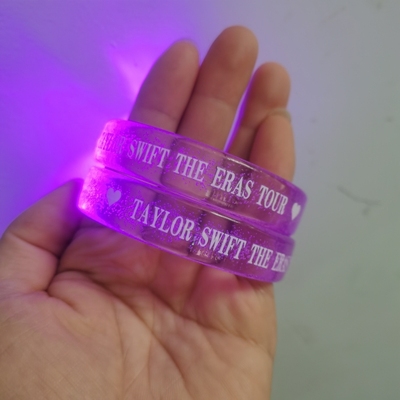 紫色霉霉TAYLOR SWIFT THE ERAS TOUR巡演大电影应援手环荧光棒