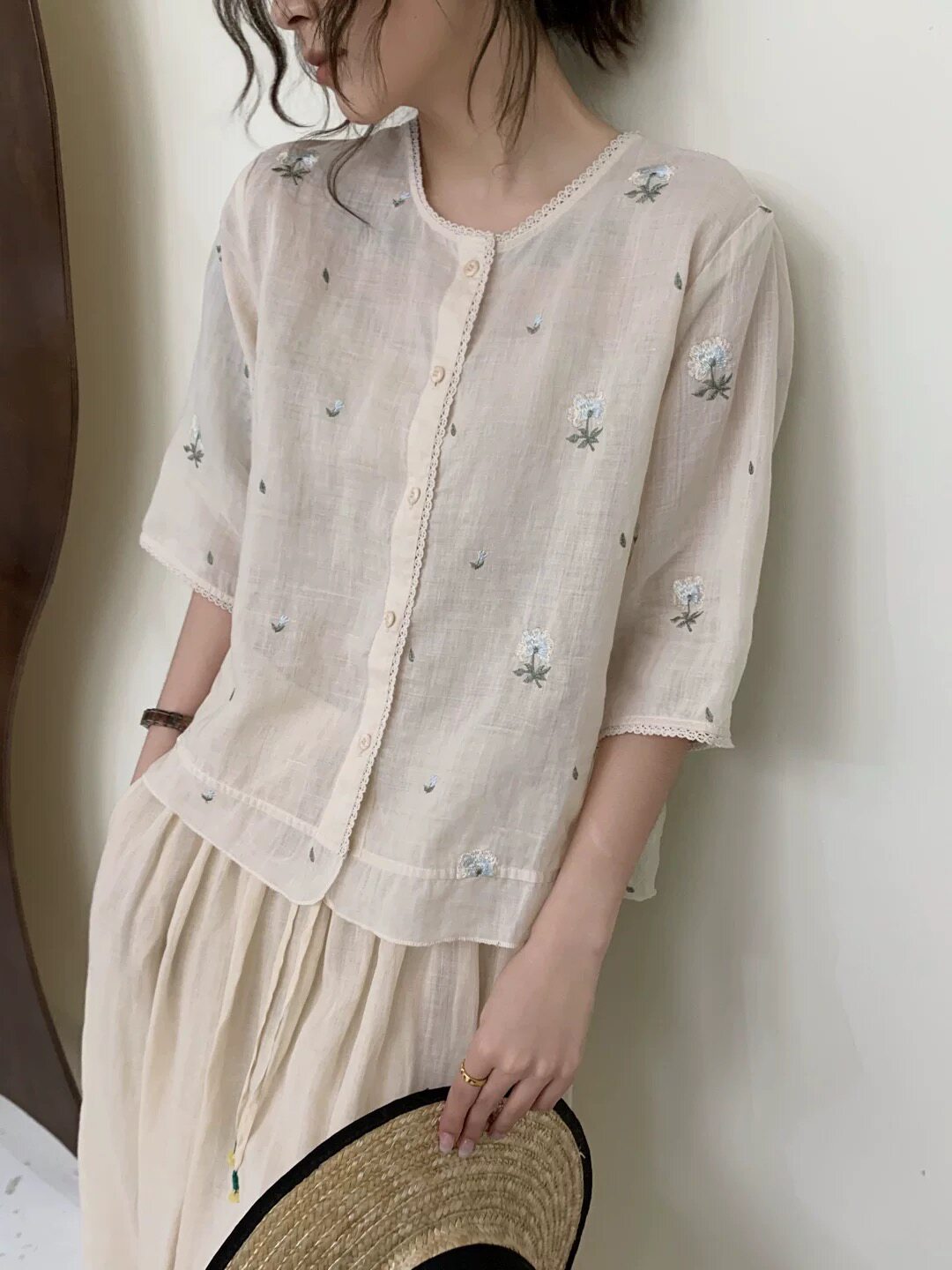 2026夏新款100苎麻女装圆领短袖衬衫女宽松显瘦上衣休闲苎麻棉麻