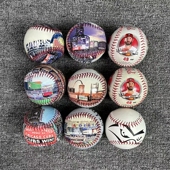 美职棒花色纪念棒球照片球场地纪念球硬式 图案球礼物收藏平面球