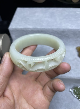 和田玉手镯 镂空玉镯子 内径56mm