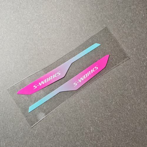 适用闪电EVADE头盔贴纸